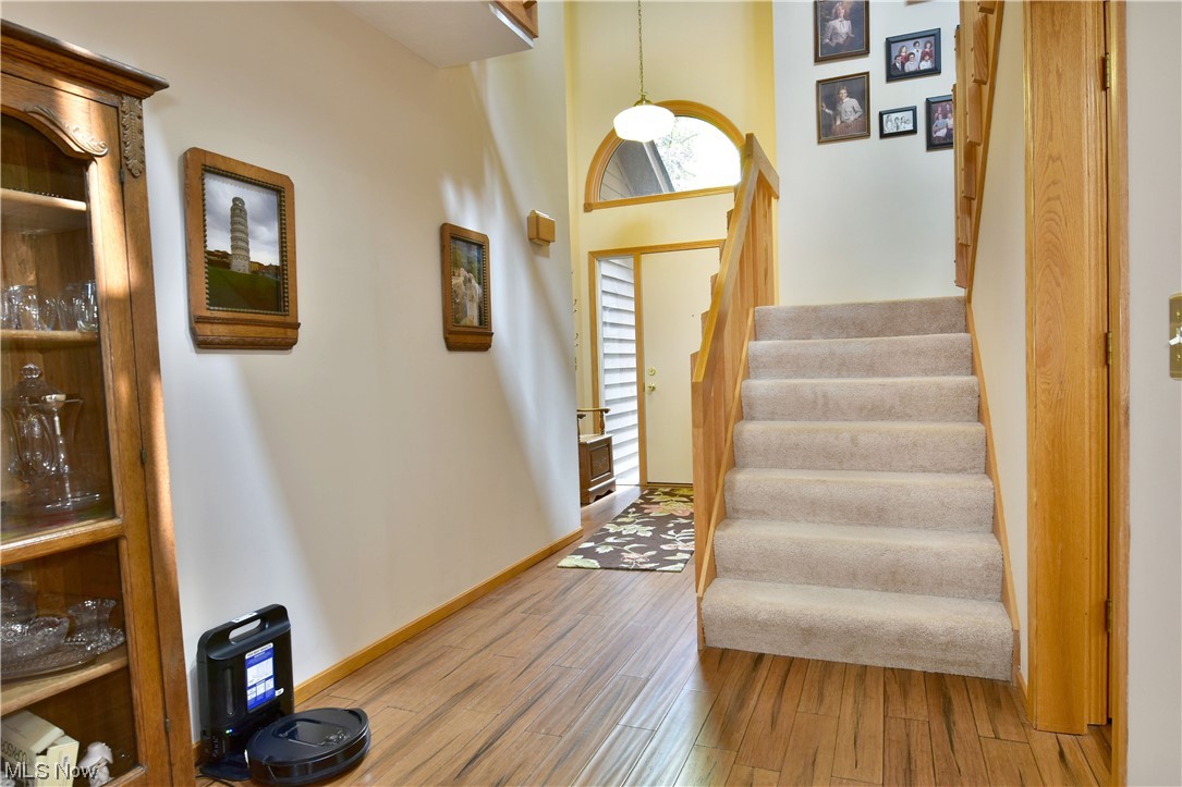 8984 Inverrary Warren, OH 44484 - Photo 3 of 35 Gallery Image 3