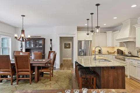 $1,590,000 | 155 Wooddale Avenue, Wayzata, MN 55391