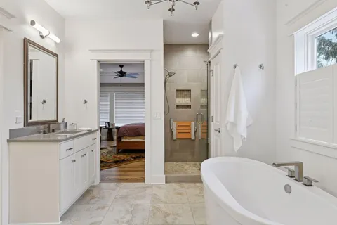 $1,590,000 | 155 Wooddale Avenue, Wayzata, MN 55391