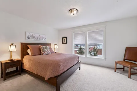 $1,590,000 | 155 Wooddale Avenue, Wayzata, MN 55391