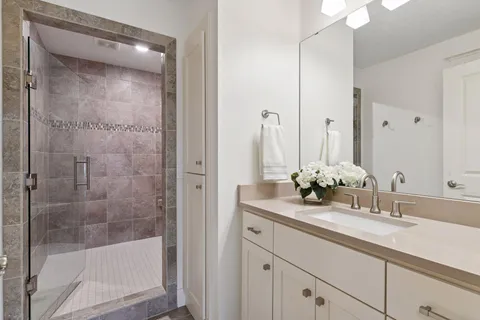 $1,590,000 | 155 Wooddale Avenue, Wayzata, MN 55391