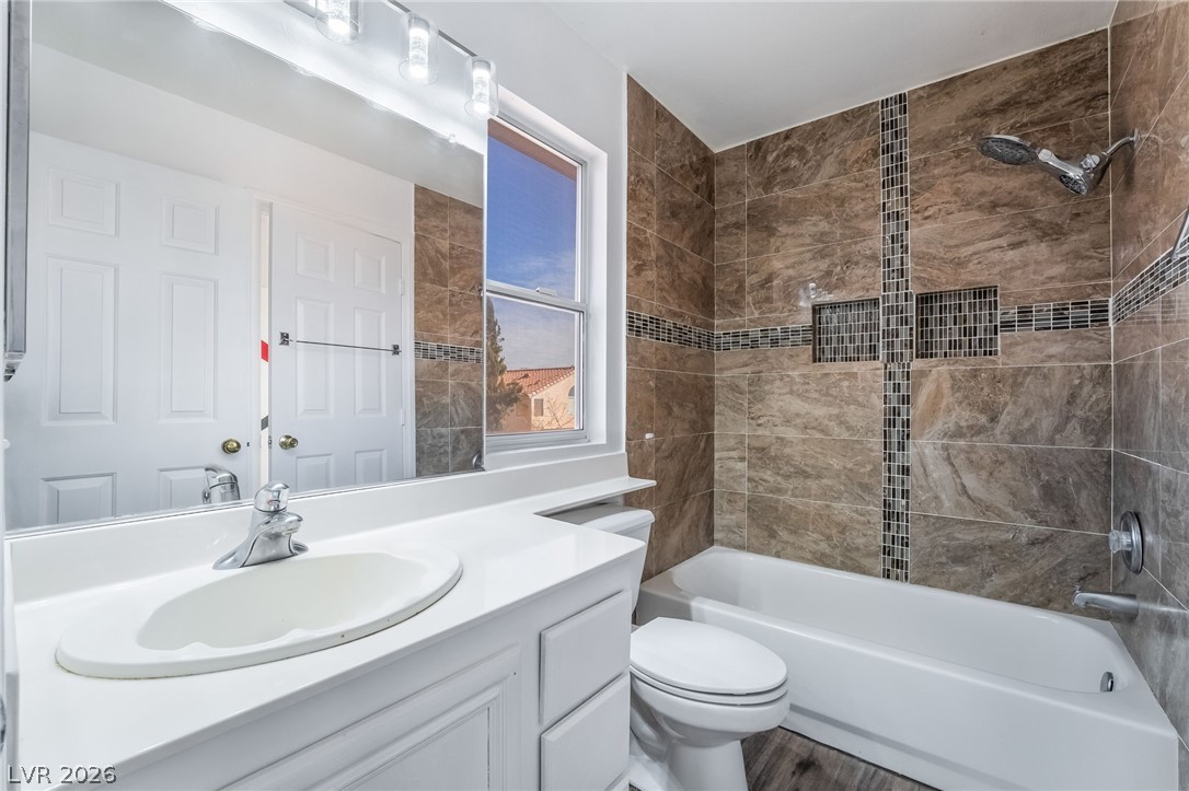 4411 Elk Point Circle Las Vegas, NV 89147 - Photo 33 of 40