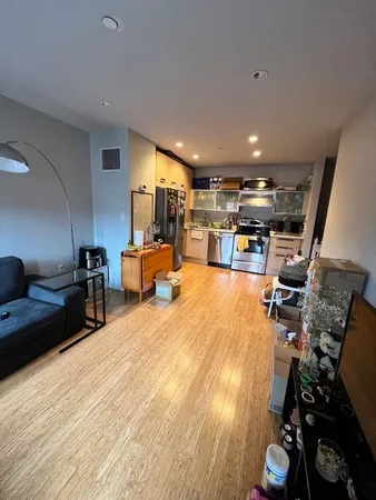 $3,700 | 691 Massachusetts Avenue, Unit 307, Boston, MA 02118