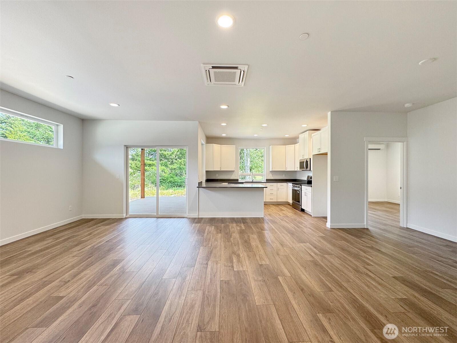 1415 Discovery Loop Port Port Angeles, WA 98363 - Photo 10 of 33