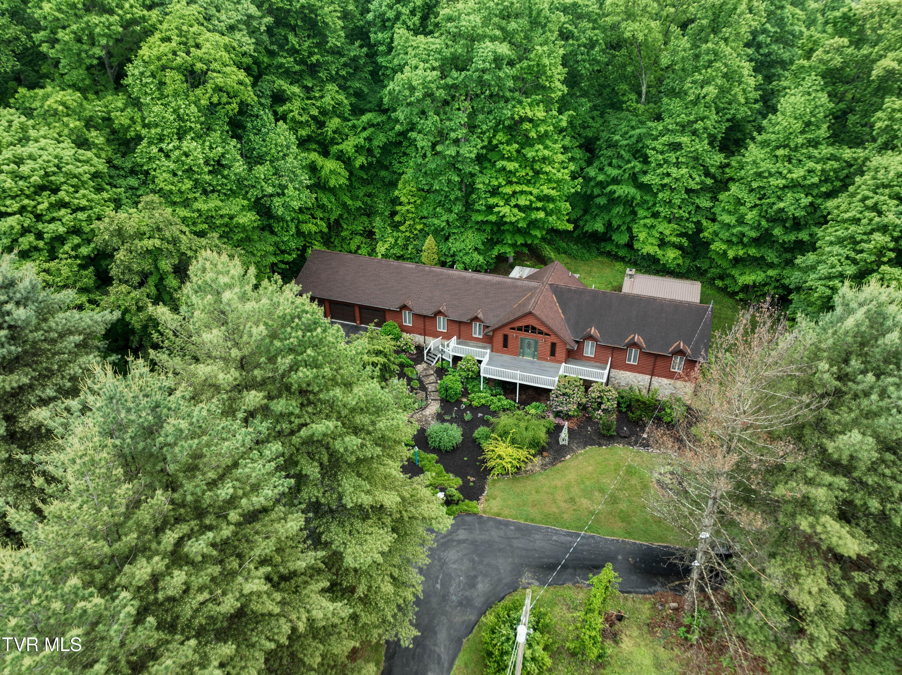 311 Big Springs Road Elizabethton, TN 37643 - Photo 87 of 92 311 Hidden Acres Drone PATTON-12