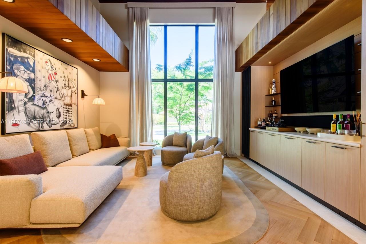 5902 Southwest 105th Street Pinecrest, FL 33156 - Photo 9 of 31