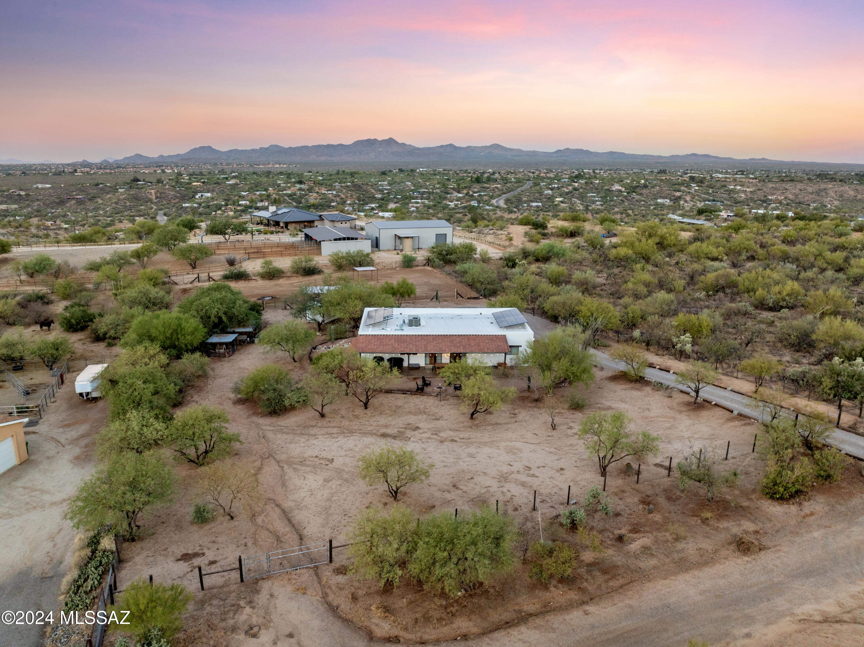 14445 North Swan Road Tucson, AZ 85739 - Photo 31 of 50