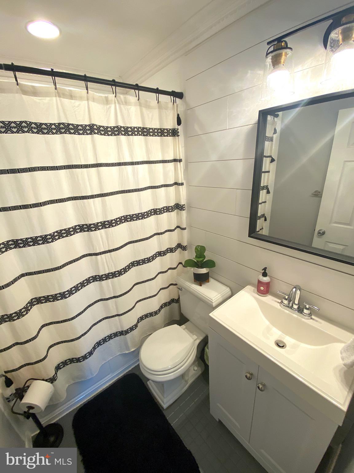 8143 Gray Haven Road Baltimore, MD 21222 - Photo 17 of 30