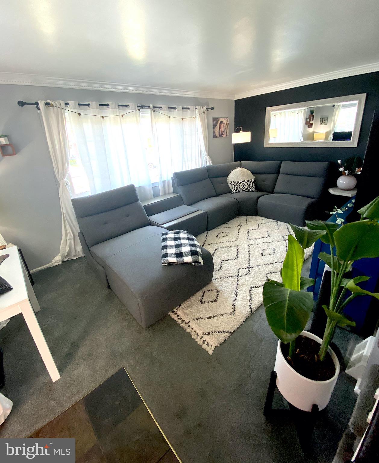 8143 Gray Haven Road Baltimore, MD 21222 - Photo 5 of 30