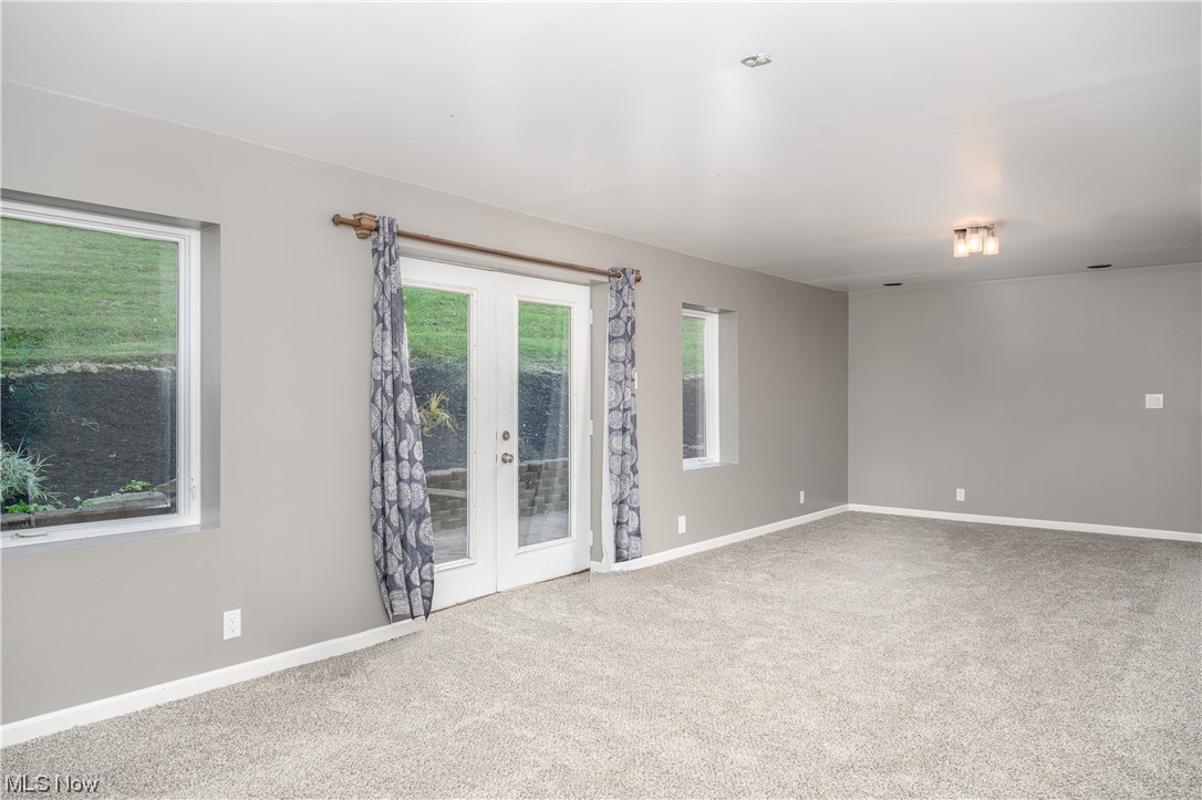 87461 Reed Road Uhrichsville, OH 44683 - Photo 10 of 21 Gallery Image 10