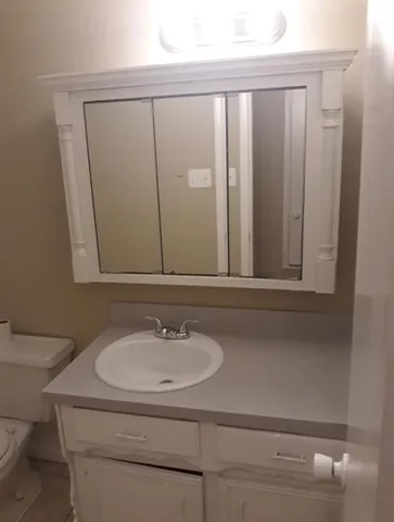 $1,680 | 5410 King Manor Drive, Lake Dallas, TX 75065