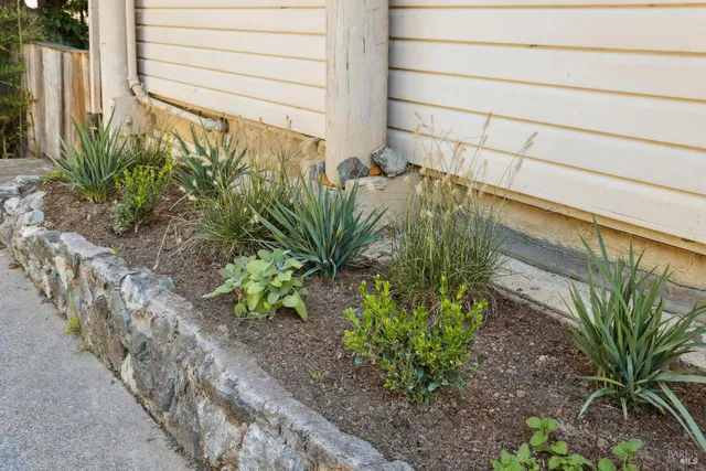 $1,349,000 | 16 Dutton Court, Sausalito, CA 94965