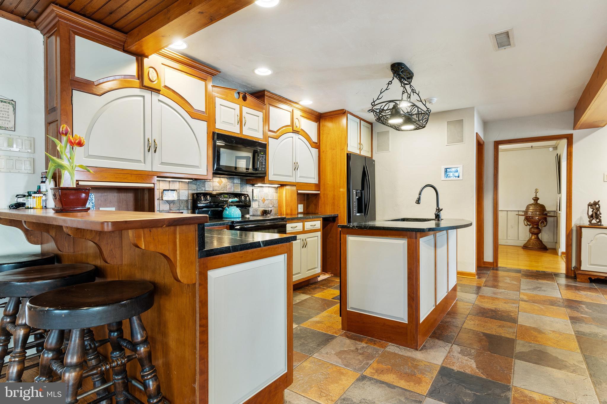 339 Almshouse Road Doylestown, PA 18901 - Photo 18 of 48