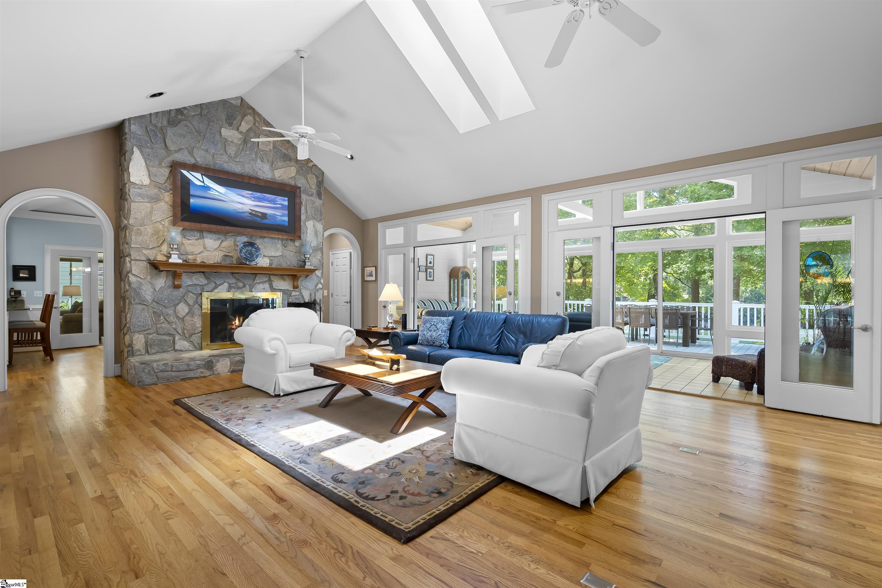 14 Eastern Point Salem, SC 29676 - Photo 4 of 36 Gallery Image 4
