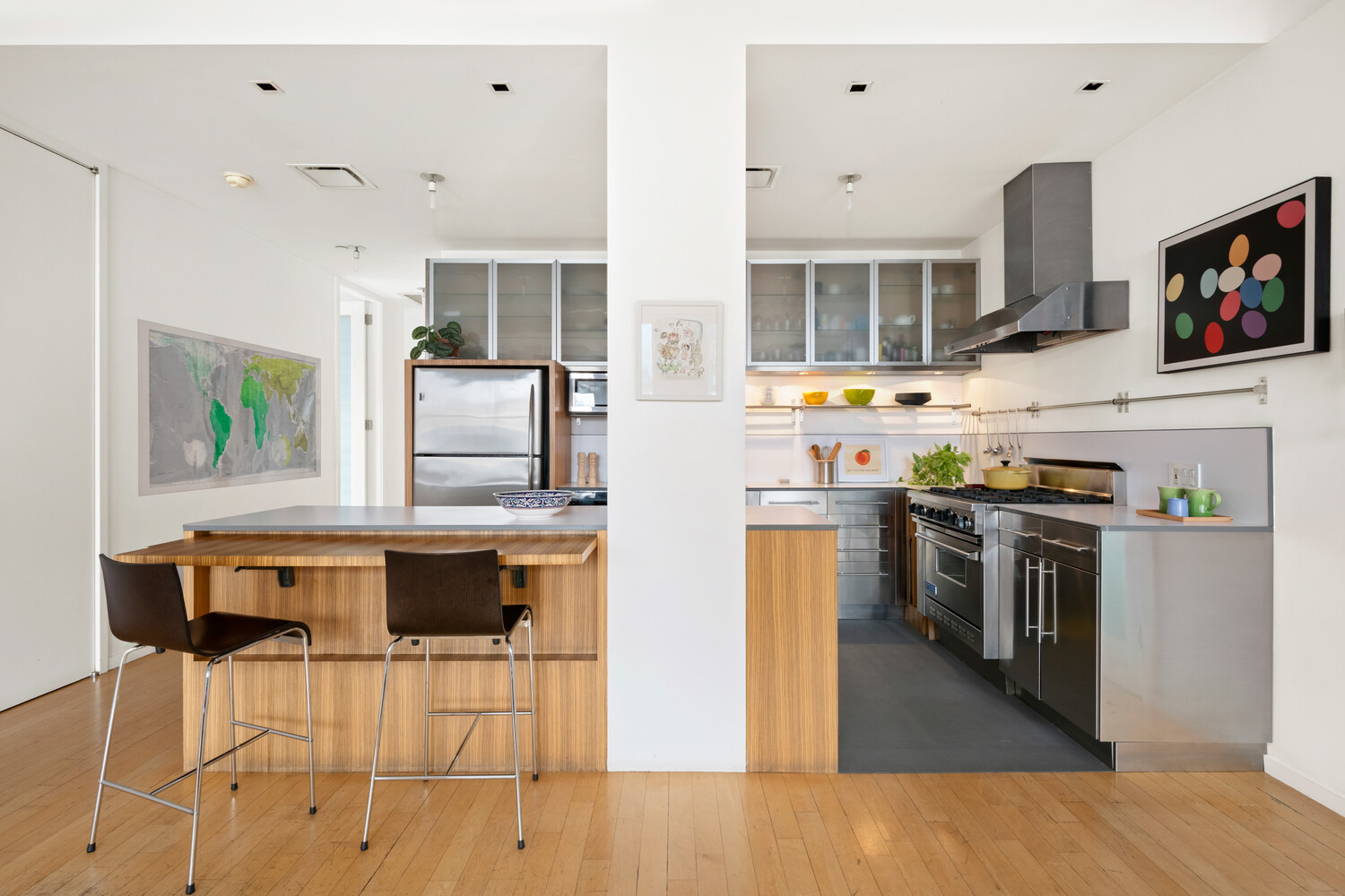 118 East 25th Street, Unit 10 Manhattan, NY 10010 - Photo 5 of 14