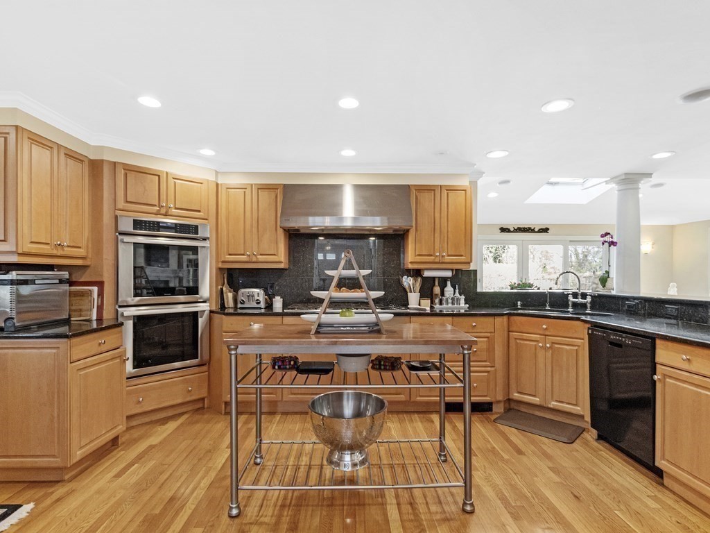 19 Cumberland Road Belmont, MA 02478 - Photo 9 of 39 Gallery Image 9