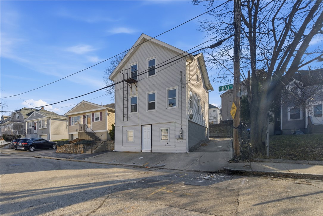 35 Gray Street Providence, RI 02909 - Photo 26 of 28