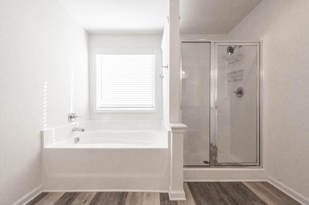 1051 Prides Crossing Aiken, SC 29801 - Photo 12 of 27 Soaking Tub & Shower!