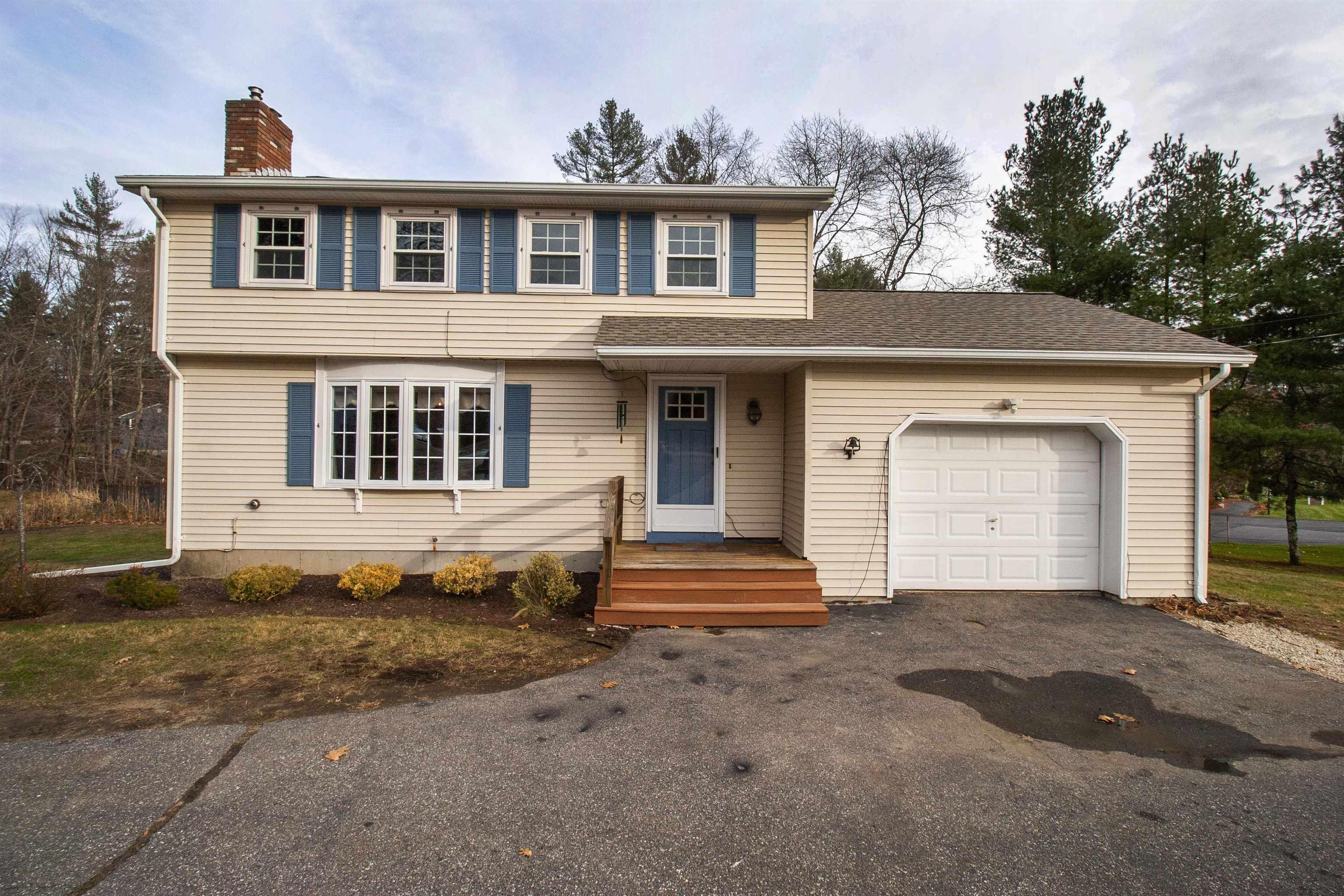 94 Chase Road Londonderry, NH 03053 - Photo 13 of 40