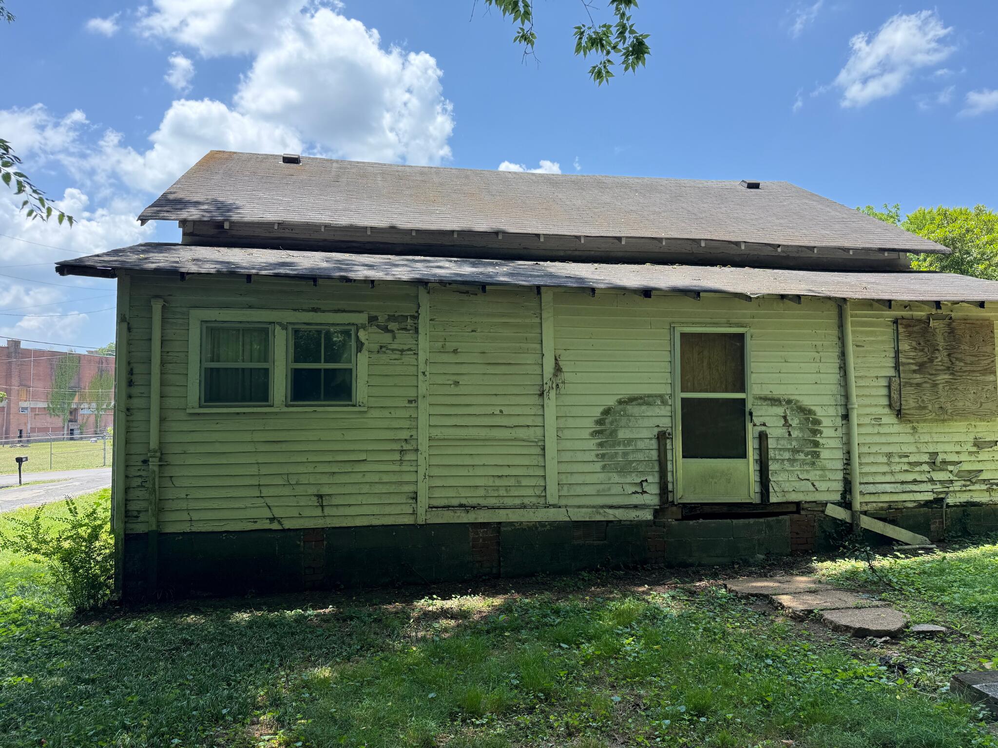 201 Rosedale Street Athens, TN 37303 - Photo 26 of 29 24