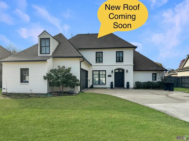 $475,000 | 16445 Long Lake Drive, Prairieville, LA 70769