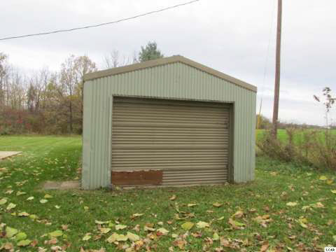 8540 Teachout Road Onsted, MI 49265 - Photo 3 of 8 20386033-2.JPG