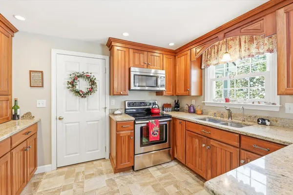 $575,000 | 65 Currier Avenue, Peterborough, NH 03458