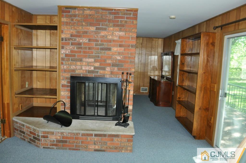 29 Arden Road Old Bridge, NJ 08857 - Photo 12 of 25 Gallery Image 12