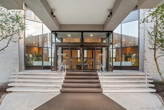 a view of entryway and hall