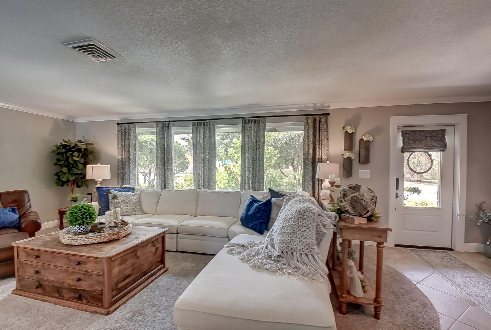 2031 Bonnie Street Boca Raton, FL 33486 - Photo 24 of 59 19_ebf_1097_098_099_100_101