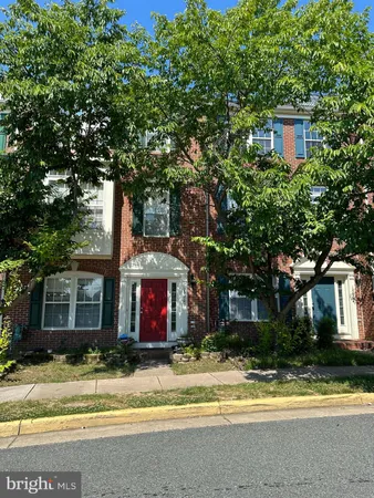 $3,100 | 16606 Barge Circle, Woodbridge, VA 22191