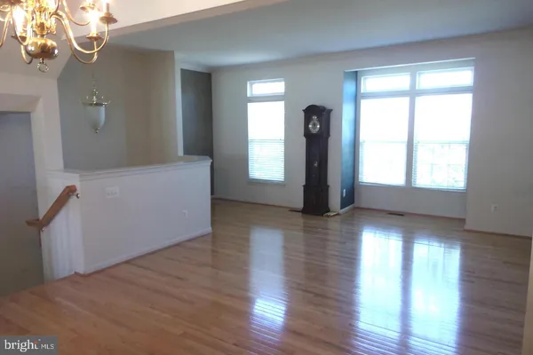 $3,100 | 16606 Barge Circle, Woodbridge, VA 22191