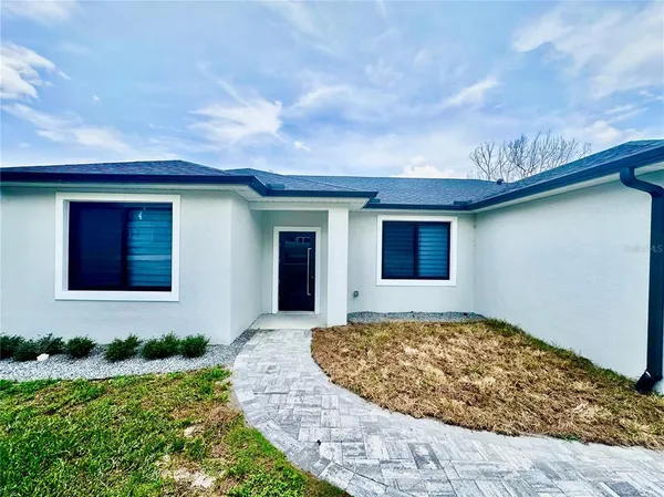 $2,349 | 774 West 9th Street, Deltona, FL 32725