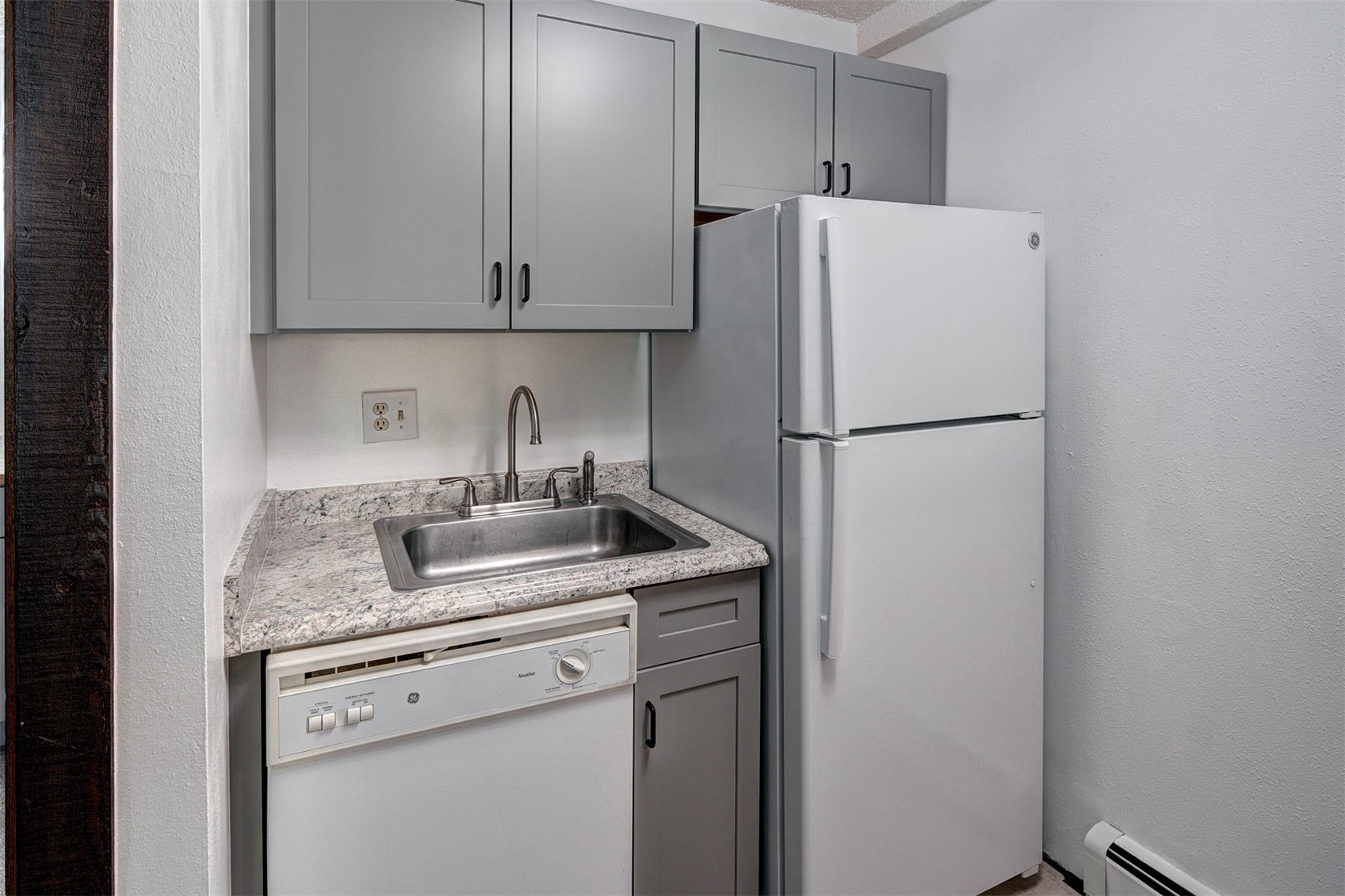 7307 Ryan Gulch Road, Unit D8 Silverthorne, CO 80498 - Photo 17 of 31
