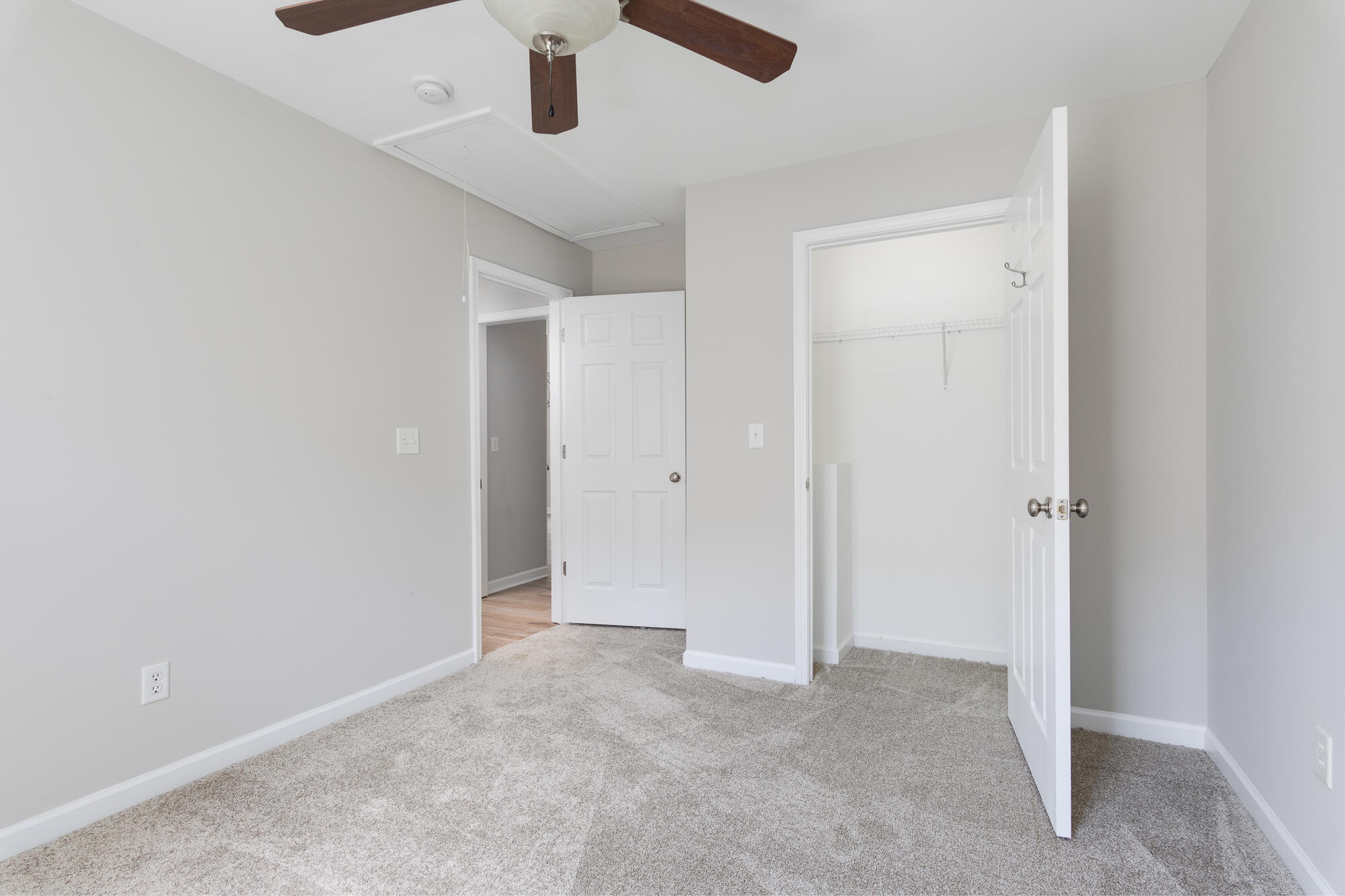 3784 Kellys Ferry Road Chattanooga, TN 37419 - Photo 23 of 37 20230429_3784KellysFerry__HoltWebb_0125_