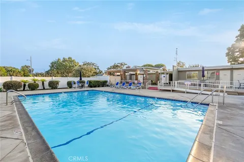 $450,000 | 150 East Fiesta Green, Port Hueneme, CA 93041