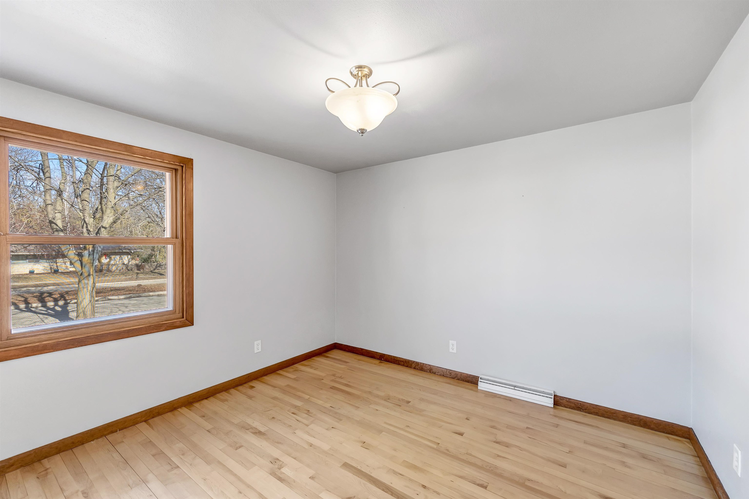 808 Ridgeway Boulevard De Pere, WI 54115 - Photo 13 of 29