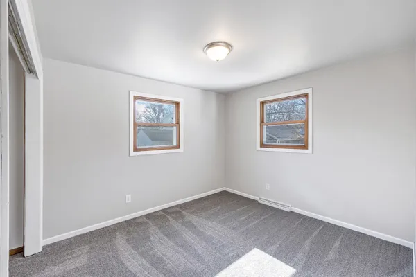 $349,900 | 808 Ridgeway Boulevard, De Pere, WI 54115