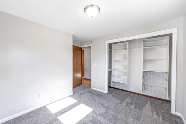 $349,900 | 808 Ridgeway Boulevard, De Pere, WI 54115