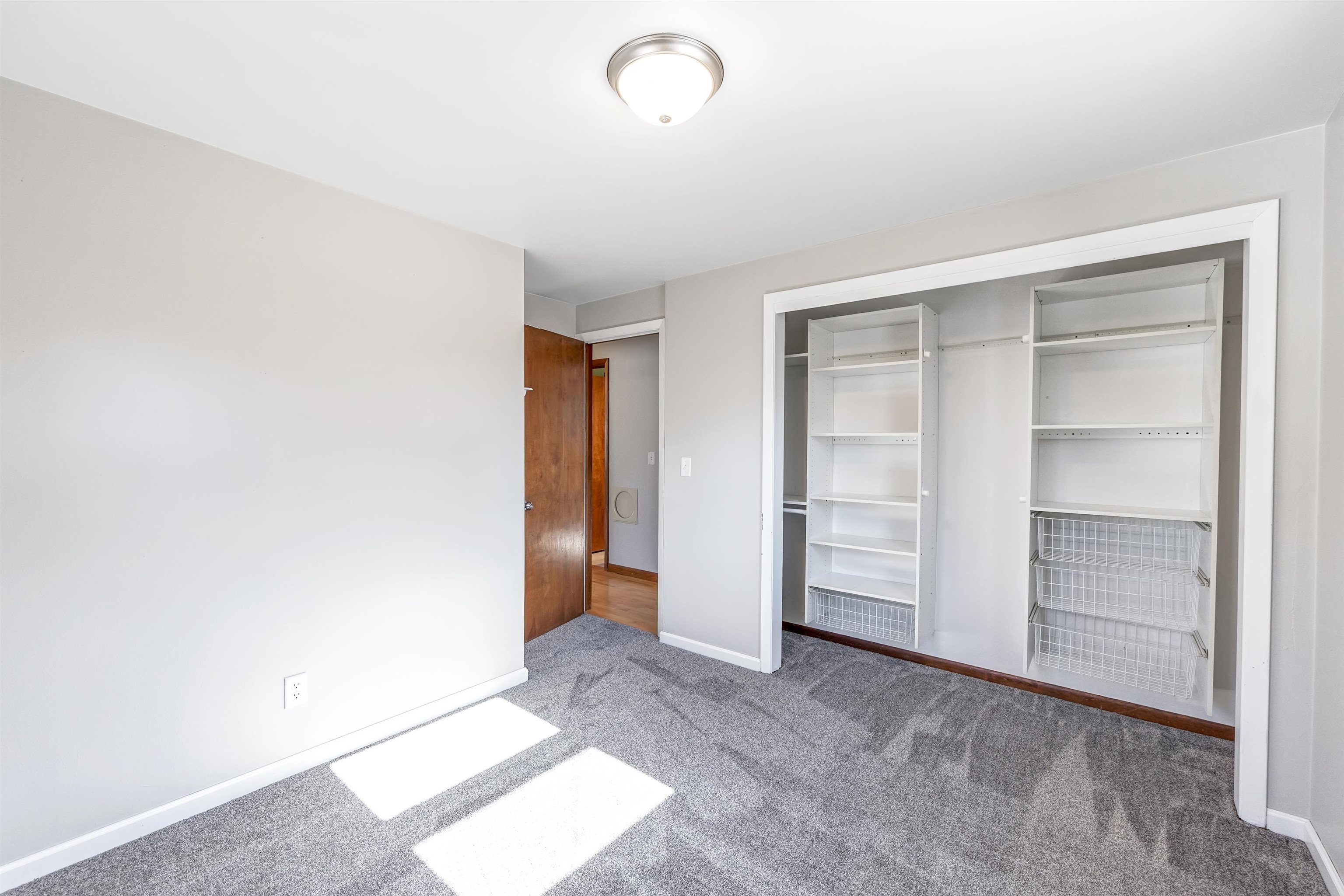 808 Ridgeway Boulevard De Pere, WI 54115 - Photo 16 of 29