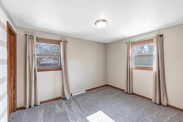 $349,900 | 808 Ridgeway Boulevard, De Pere, WI 54115