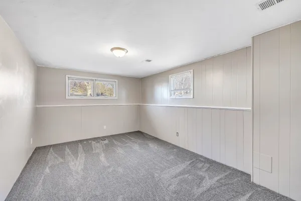 $349,900 | 808 Ridgeway Boulevard, De Pere, WI 54115