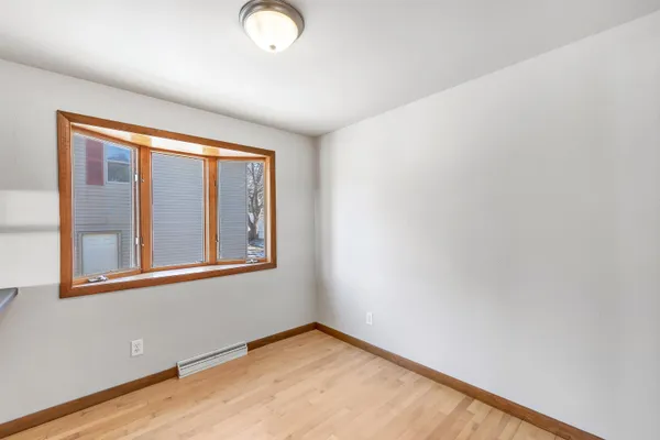 $349,900 | 808 Ridgeway Boulevard, De Pere, WI 54115