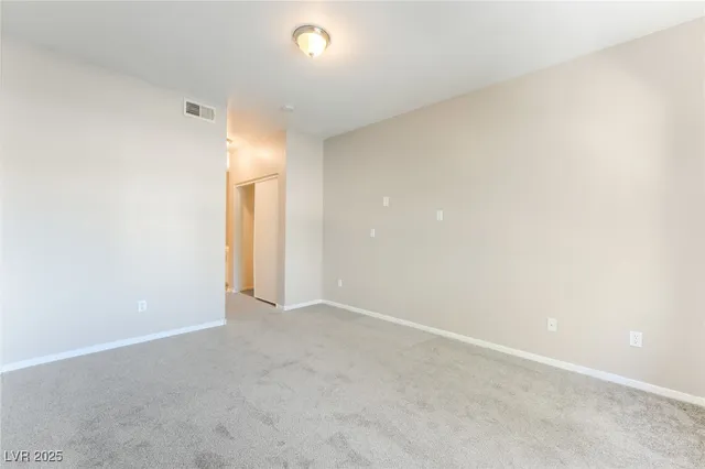 $1,325 | 5655 East Sahara Avenue, Unit 2068, Las Vegas, NV 89142
