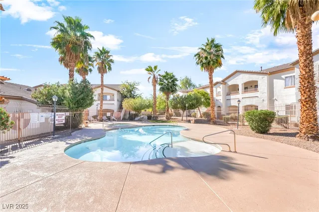 $1,325 | 5655 East Sahara Avenue, Unit 2068, Las Vegas, NV 89142