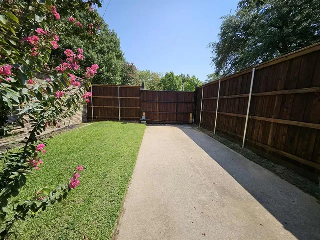 $625,000 | 3827 Ashbury Lane, Bedford, TX 76021