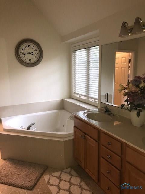 705 Weatherstone Road Holland, OH 43528 - Photo 15 of 29 Gallery Image 15