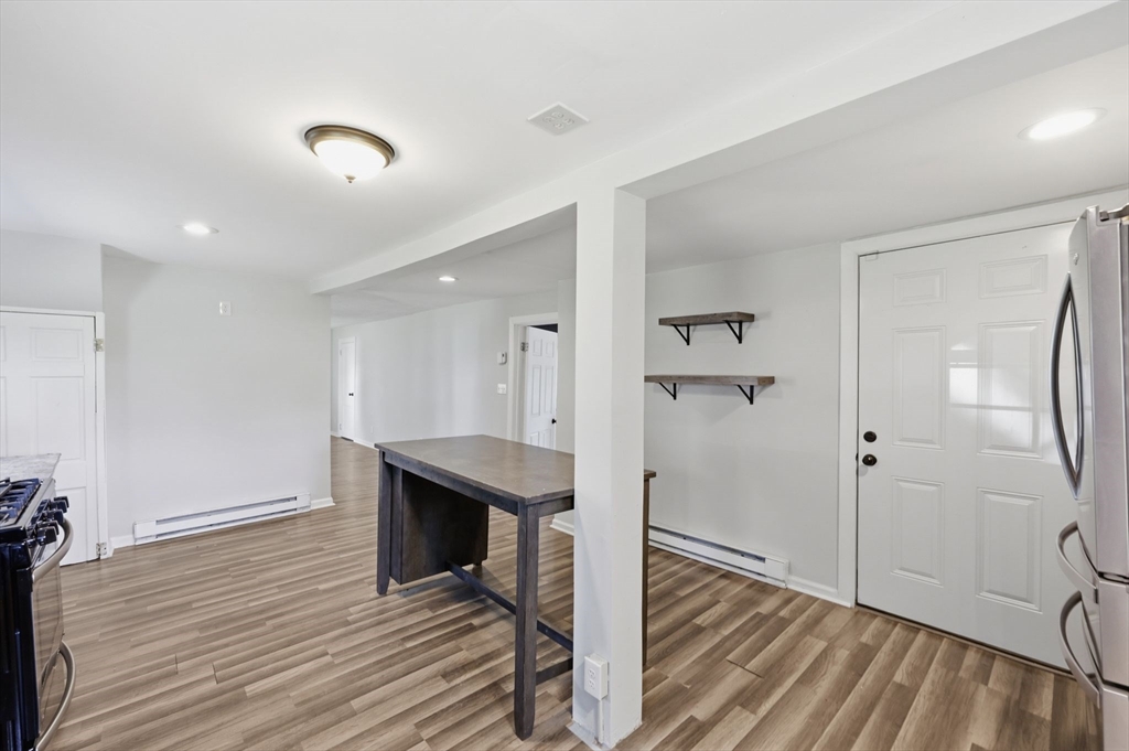 70 Milton Street Springfield, MA 01151 - Photo 14 of 37