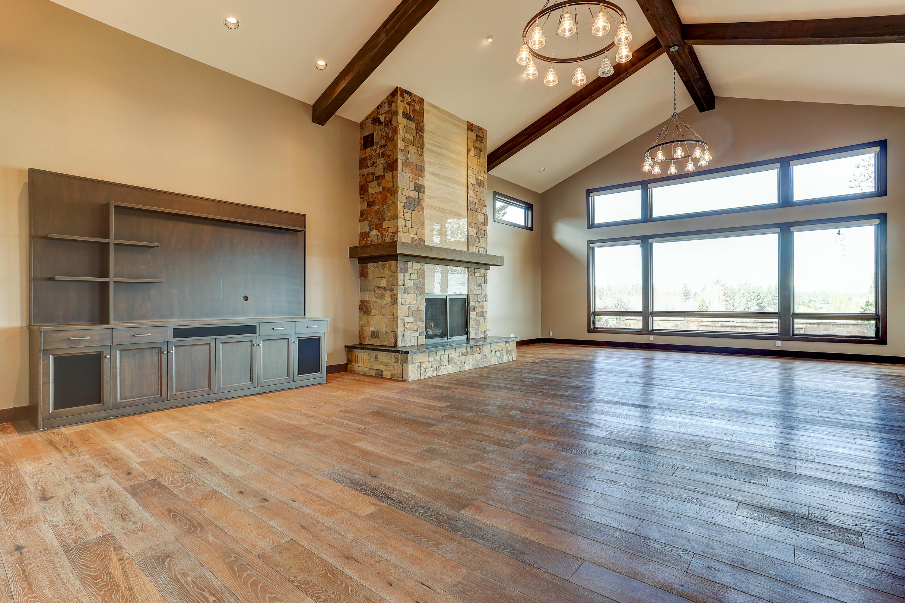 20970 Sholes Road Bend, OR 97702 - Photo 7 of 41 Great Room with Entertainment Center