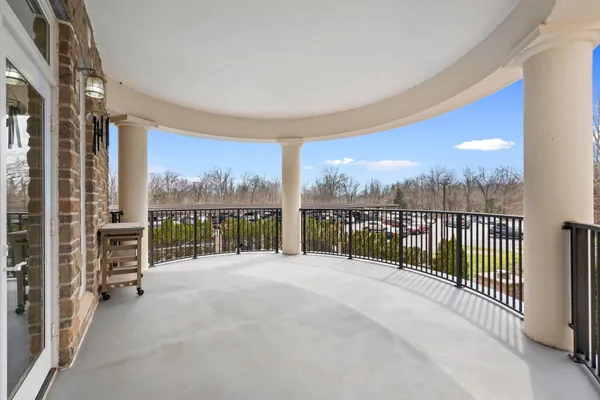$559,000 | 400 Warioto Way, Unit 215, Ashland City, TN 37015